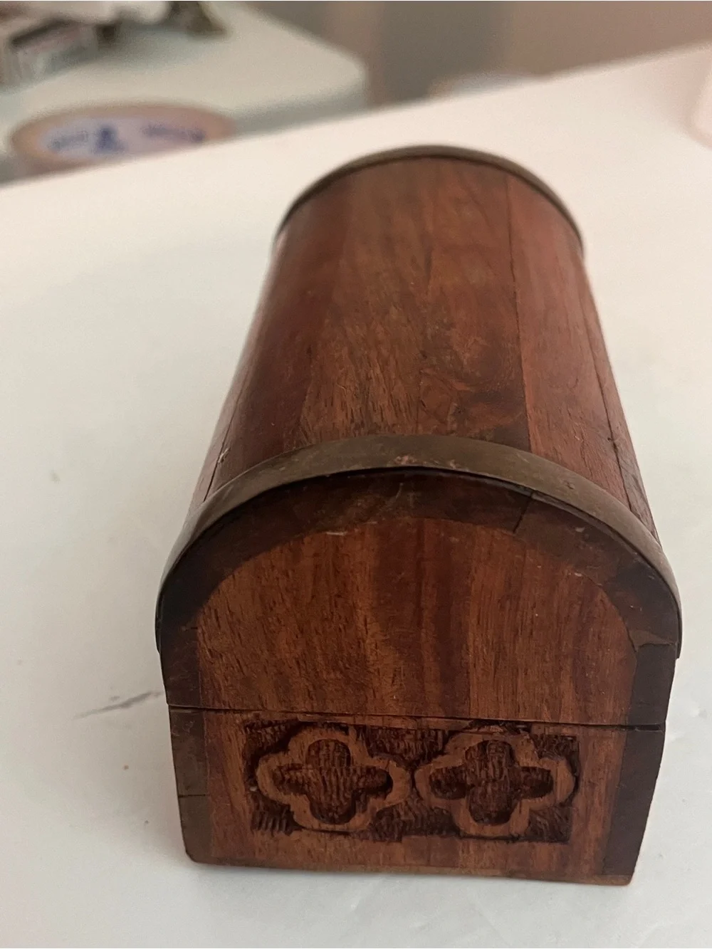 Vintage Carved Wooden Decorative Trinket Box - Rich Brown